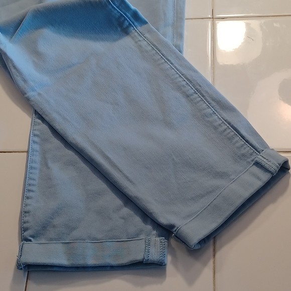 NWT Dear John Jeans, Size 27, Lt Blue, Cuffed Crop, 30W x 24L, Stretch Denim - Picture 3 of 11